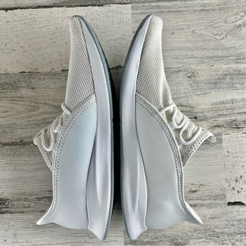 NEW BALANCE White Dynasoft Lowky Alt Walking Shoes NEW 9.5 - Picture 7 of 10